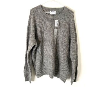 Old Navy Ribbed Knit Crew Neck Sweater Classic Cozy NWT Grey